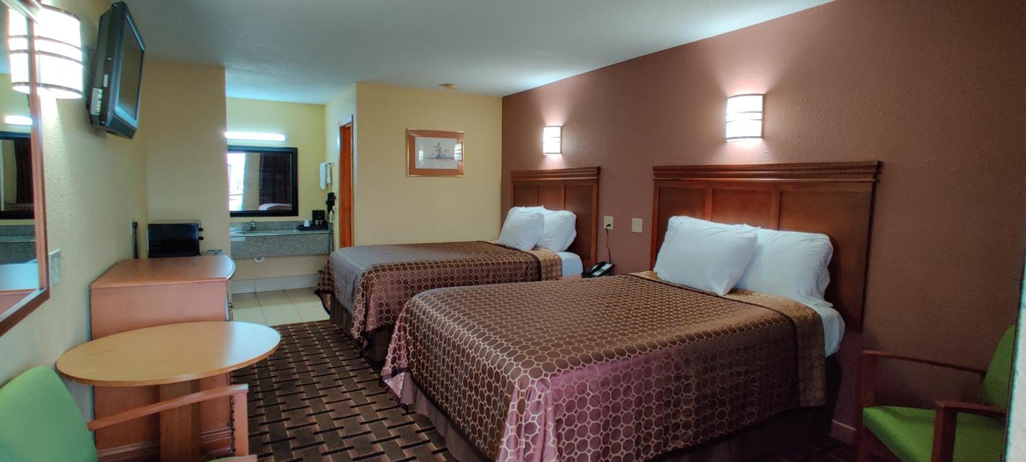 Americas Best Value Inn-Indianola Номер фото